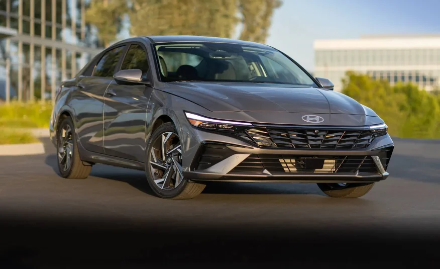 2025 Hyundai Elantra 1.5L