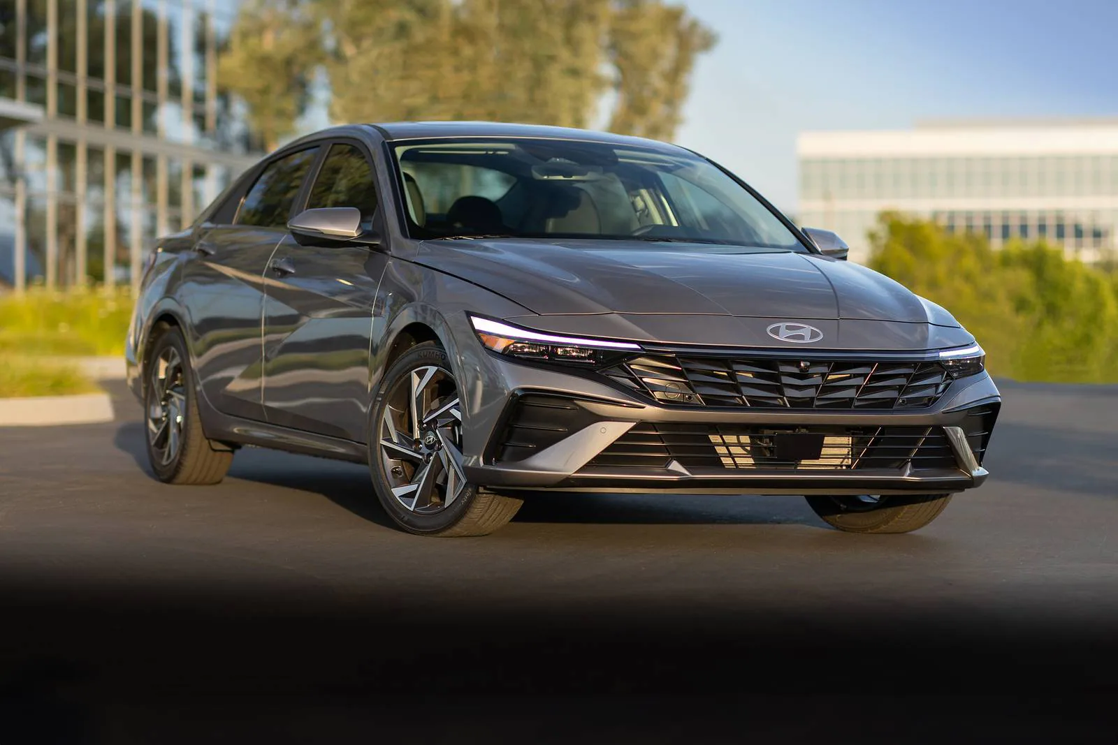 2025 Hyundai Elantra 1.5L