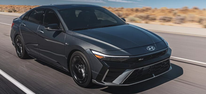 2025 Hyundai Elantra 1.5L