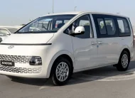 2025 Hyundai Staria 2.2 L (GCC Specs)